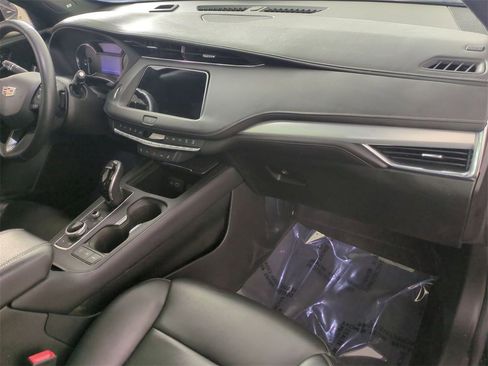 Used 2023 Cadillac XT4 Premium Luxury w/ Cold Weather Package image 28