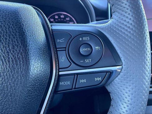 Used 2019 Toyota Avalon Limited image 22