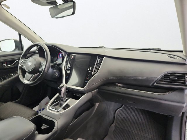 Used 2025 Subaru Outback Premium w/ Popular Package #1A AWD/4WD image 28