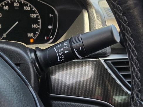 Used 2022 Honda Accord Sport image 11