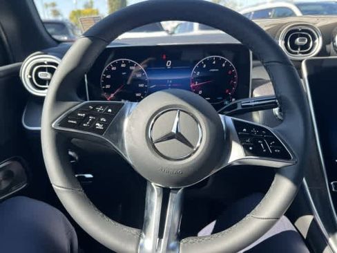 New 2026 Mercedes-Benz GLC 300 image 21