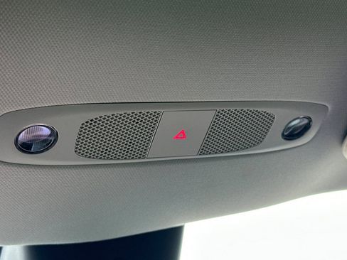 Used 2024 Tesla Model Y Long Range image 24