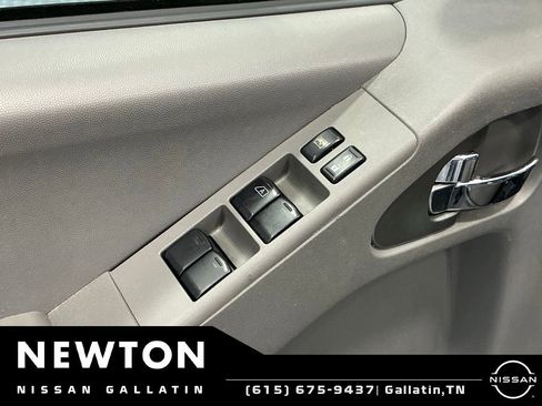 Used 2019 Nissan Frontier SV RWD image 32