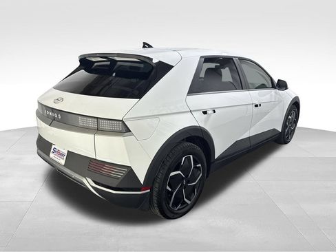 Used 2024 Hyundai Ioniq 5 SEL RWD image 4