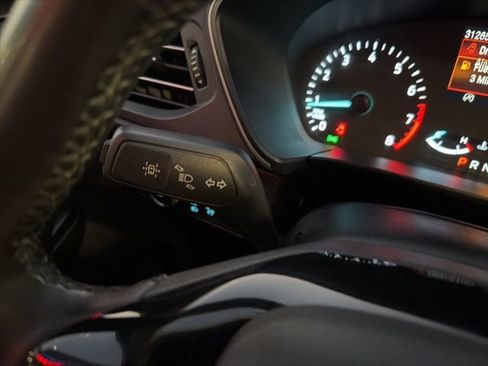 Used 2022 Ford Escape SEL image 43