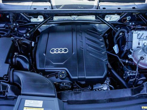 Used 2023 Audi Q5 2.0T Premium w/ Convenience Package AWD/4WD image 26