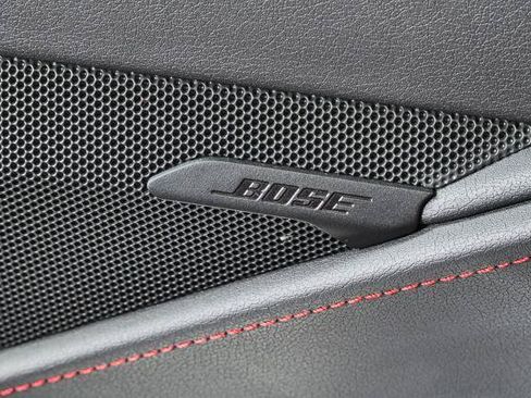 Used 2024 Chevrolet Corvette Z06 RWD image 8