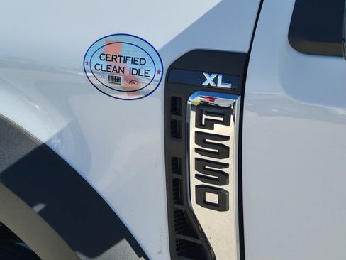 New 2026 Ford F550 4x4 SuperCab Super Duty image 12