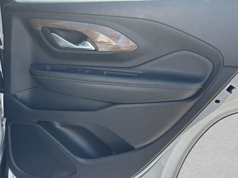 Used 2018 GMC Terrain SLE FWD image 11