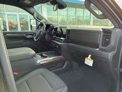 New 2026 Chevrolet Silverado 2500 LT w/ Trail Boss Package image 37