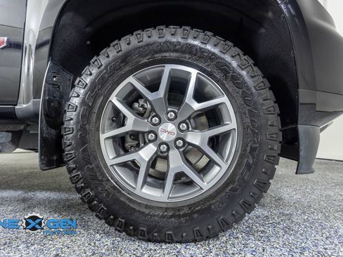 Used 2022 GMC Canyon AT4 AWD/4WD image 47