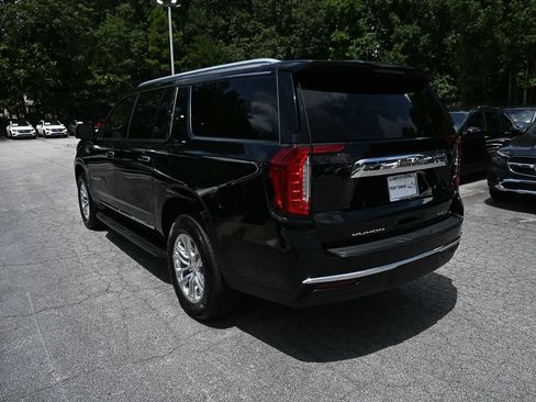 Used 2021 GMC Yukon XL SLT w/ SLT Premium Package RWD image 4