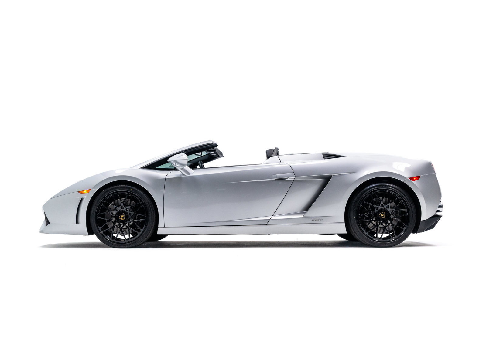 Used 2011 Lamborghini Gallardo LP 560-4 AWD/4WD image 2
