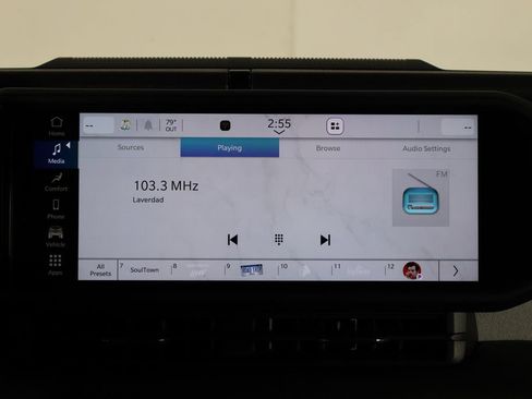 Used 2024 Jeep Wrangler Unlimited AWD/4WD image 25