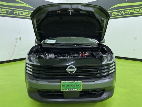 Used 2025 Nissan Kicks SV image 4