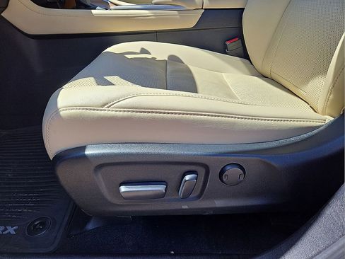 Used 2022 Lexus RX 350 FWD w/ Premium Package image 24