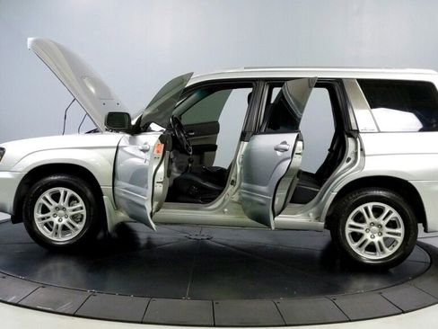 Used 2004 Subaru Forester 2.5XT image 12