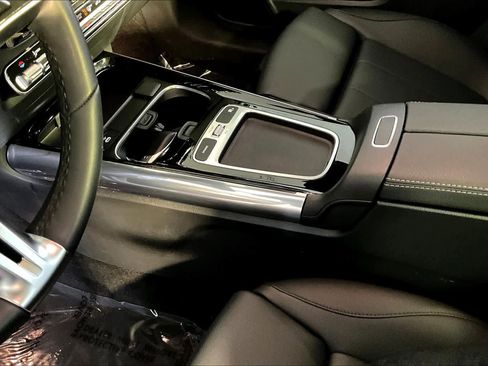 Used 2026 Mercedes-Benz GLA 250 4MATIC image 17