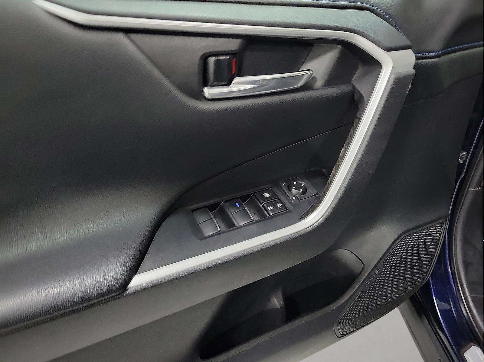 Certified 2021 Toyota RAV4 XSE AWD/4WD image 10