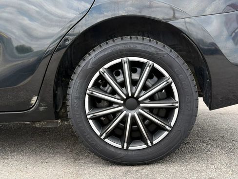 Used 2017 Toyota Corolla LE FWD image 14