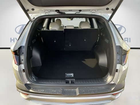 New 2026 Hyundai Tucson Limited FWD image 21