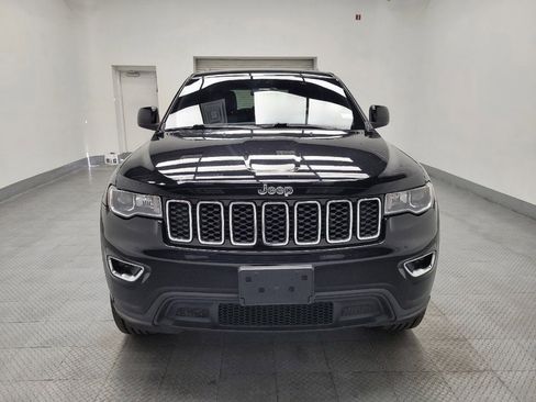 Used 2019 Jeep Grand Cherokee Laredo image 14