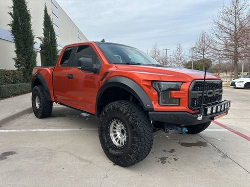 Used 2020 Ford F150 Raptor w/ Equipment Group 801A Mid image 3