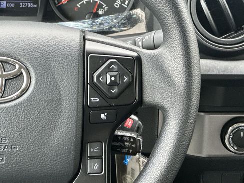 Used 2023 Toyota Tacoma SR AWD/4WD image 21