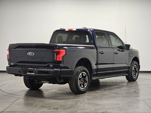 Used 2023 Ford F150 Lightning XLT image 8