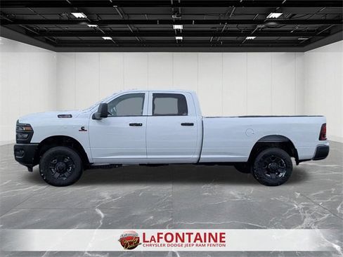 New 2026 RAM 3500 Tradesman w/ Bed Convenience Group image 2