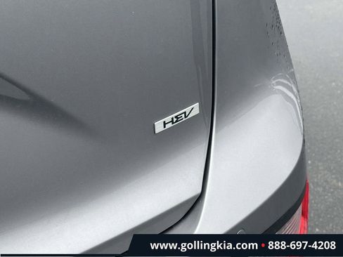 Certified 2025 Kia Niro EX FWD image 8