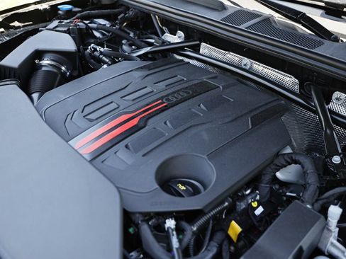 New 2026 Audi SQ5 Premium Plus AWD/4WD image 31