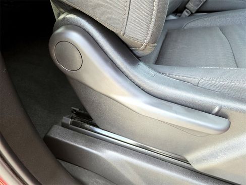 Used 2024 GMC Sierra 1500 Elevation w/ LPO, Elevation Black Package image 28