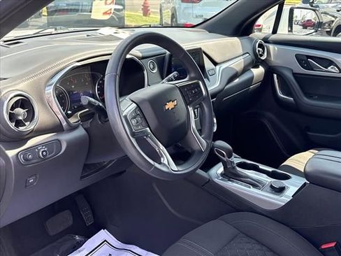 Used 2021 Chevrolet Blazer LT w/ LPO, Black Accent Package image 11