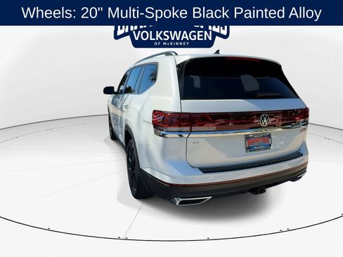 Used 2026 Volkswagen Atlas SE FWD image 7