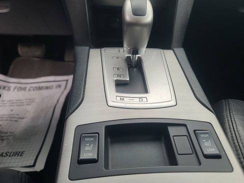 Used 2011 Subaru Legacy 3.6R Limited AWD/4WD image 21