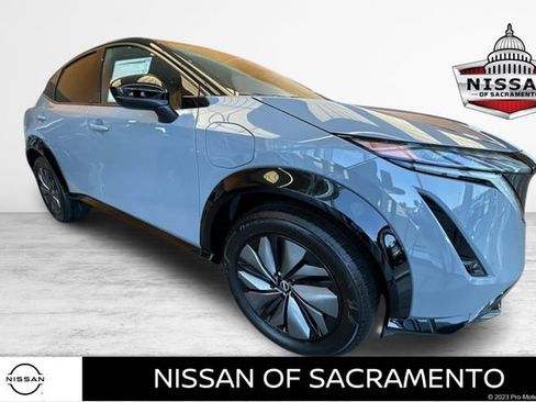 New 2025 Nissan Ariya AWD image 1