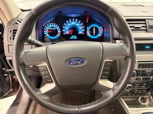 Used 2012 Ford Fusion SEL FWD image 16