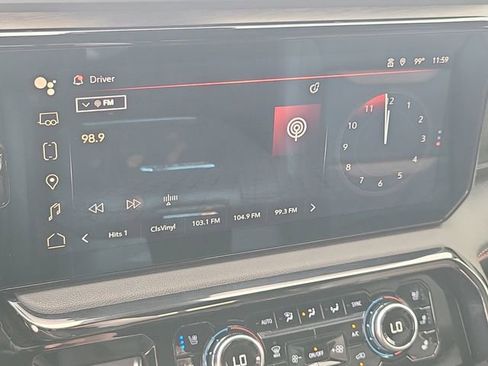 Used 2024 GMC Sierra 2500 AT4 w/ AT4 Premium Plus Package image 29