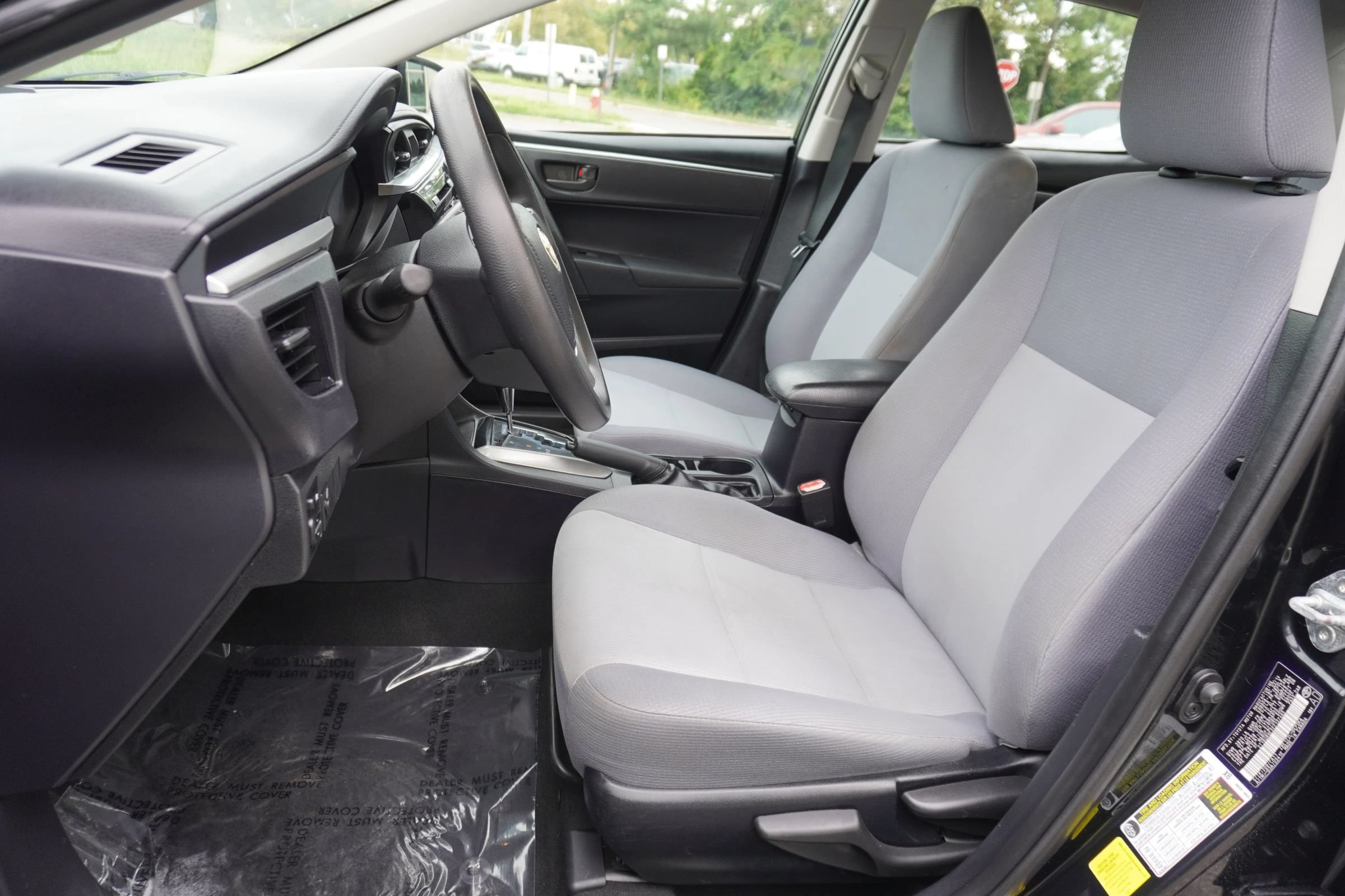 Used 2014 Toyota Corolla L FWD image 9