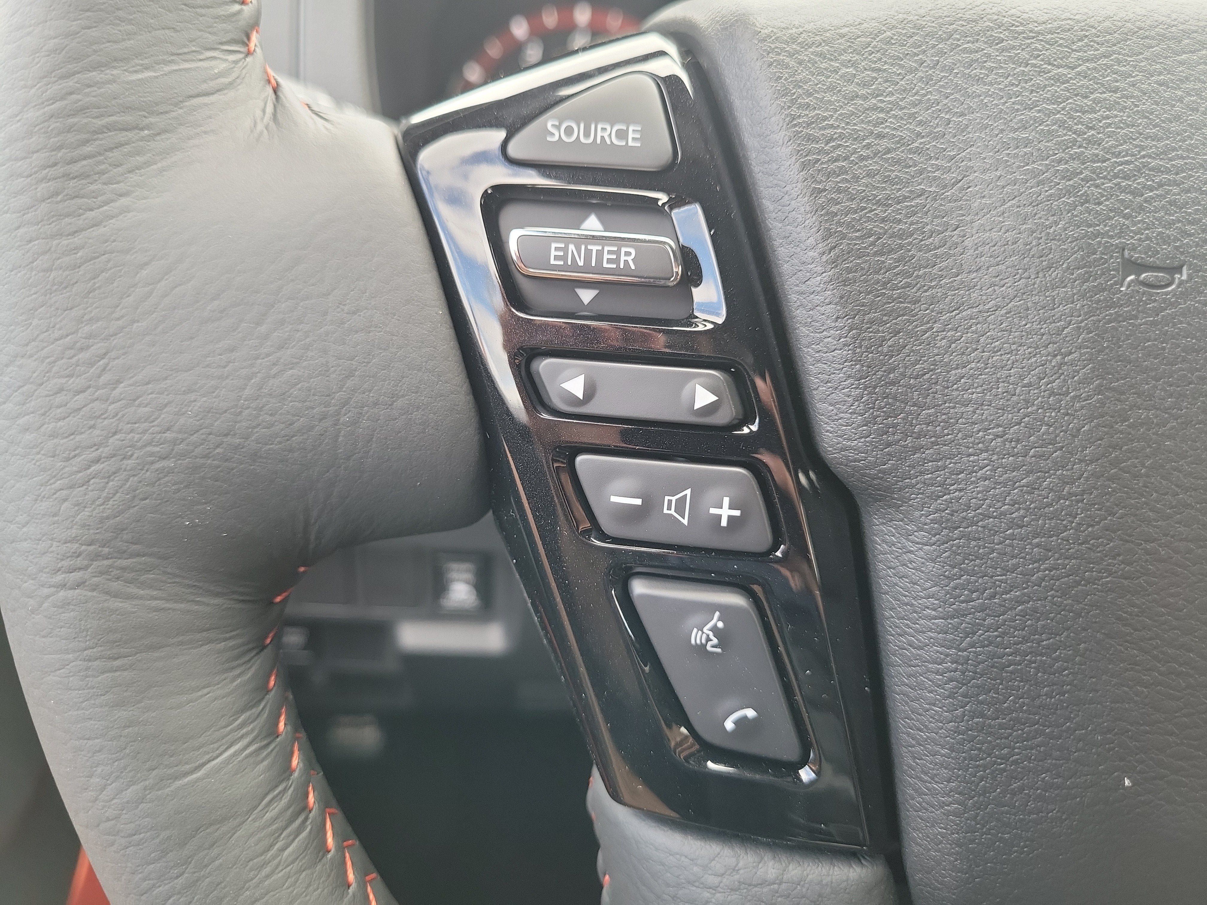 New 2027 Nissan Frontier PRO-4X w/ Pro Convenience Package RWD image 22