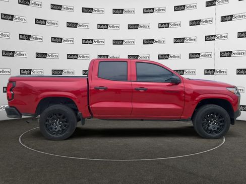 Used 2026 Chevrolet Colorado W/T w/ WT Custom Package RWD image 7