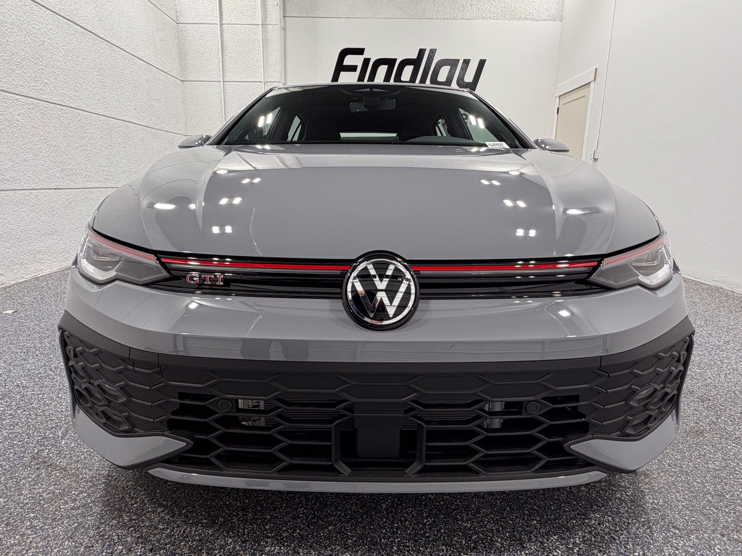 New 2026 Volkswagen GTI SE FWD image 10