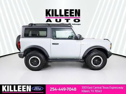 Used 2024 Ford Bronco Big Bend w/ Sasquatch Package AWD/4WD image 9