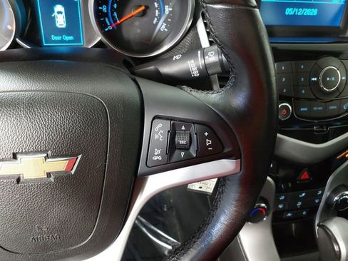 Used 2014 Chevrolet Cruze LT FWD image 22