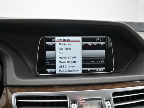 Used 2015 Mercedes-Benz E 350 4MATIC Wagon image 21