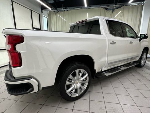 Certified 2024 Chevrolet Silverado 1500 High Country w/ High Country Premium Package image 6