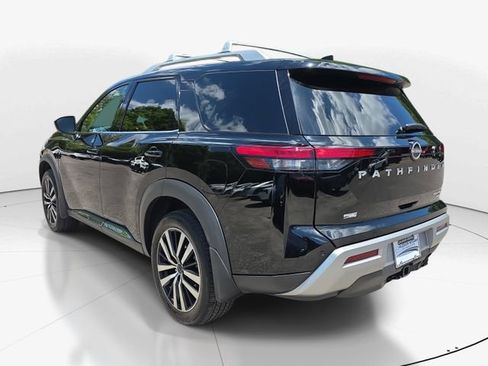 Used 2025 Nissan Pathfinder Platinum w/ Cargo Package AWD/4WD image 8