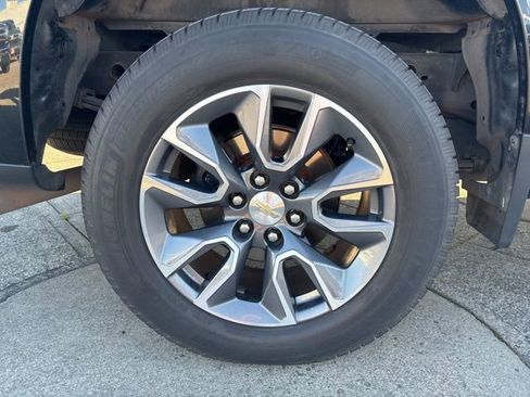 Used 2021 Chevrolet Silverado 1500 LT w/ All Star Edition Plus image 13