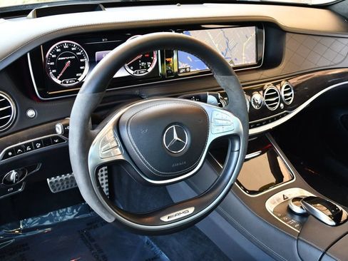 Used 2015 Mercedes-Benz S 63 AMG 4MATIC Sedan image 37